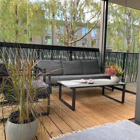 Oeoe Street Premium Apartment With Terrace ตาร์ตู ภายนอก รูปภาพ