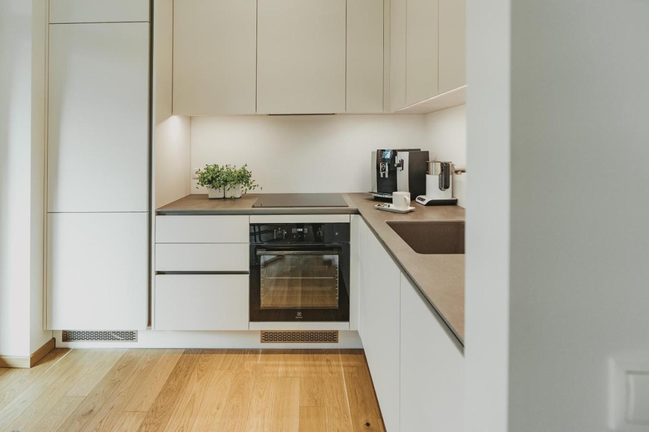 Oeoe Street Premium Apartment With Terrace ตาร์ตู ภายนอก รูปภาพ