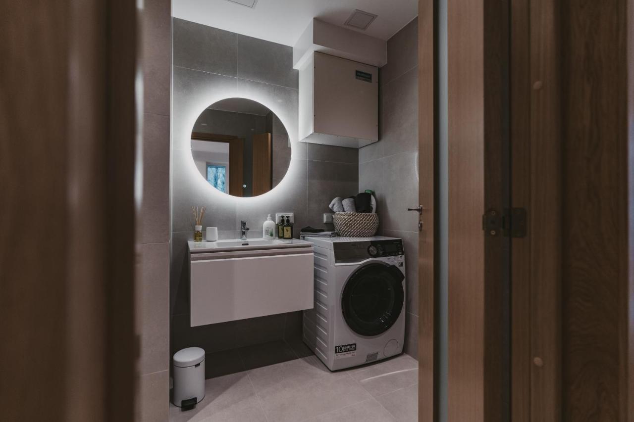 Oeoe Street Premium Apartment With Terrace ตาร์ตู ภายนอก รูปภาพ