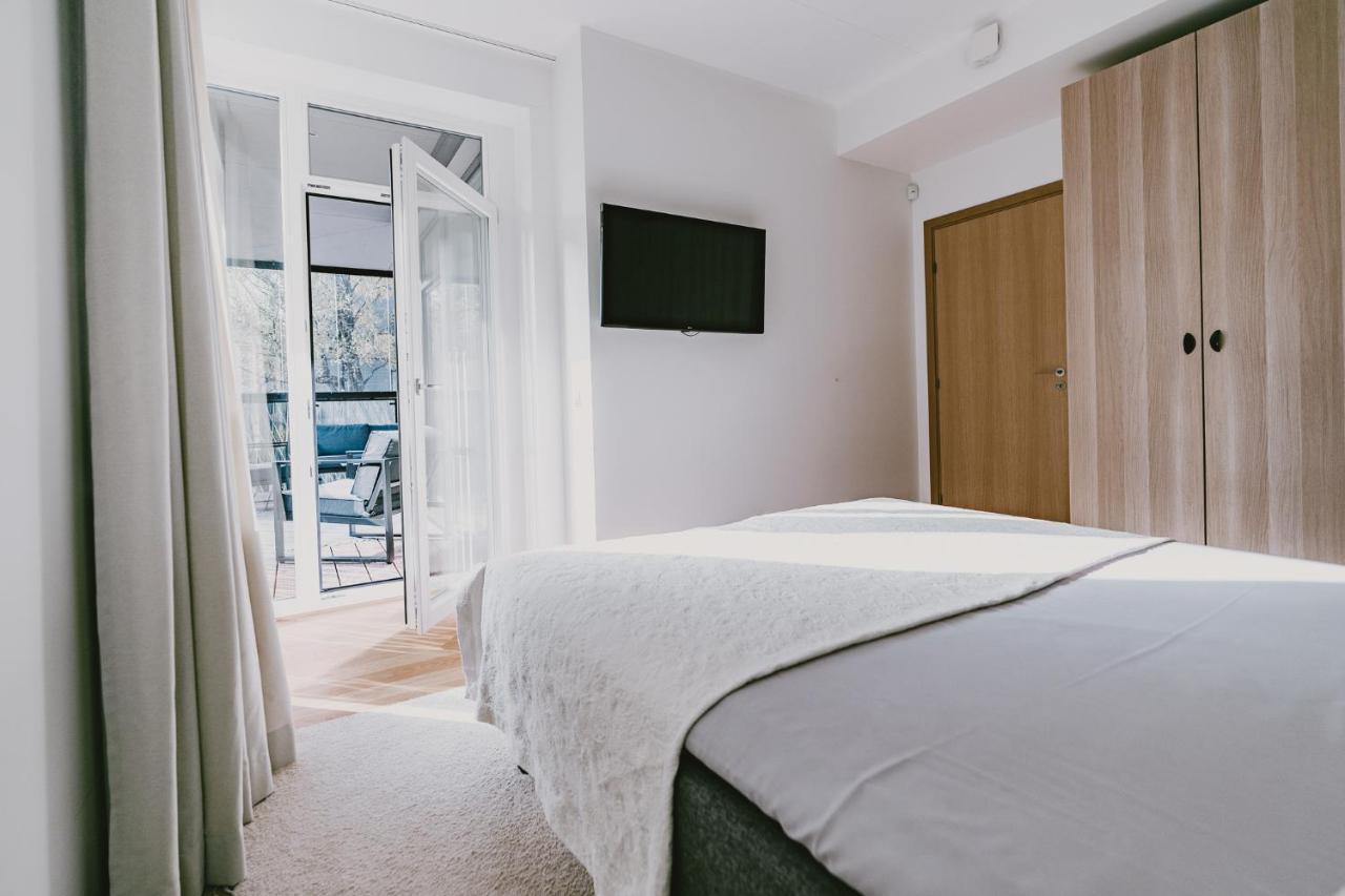 Oeoe Street Premium Apartment With Terrace ตาร์ตู ภายนอก รูปภาพ